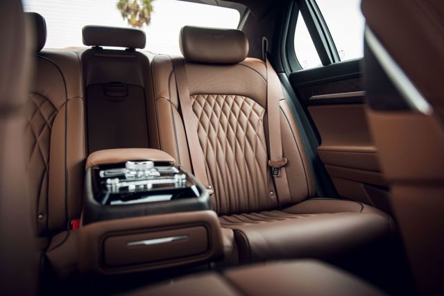 Genesis G90 photo 35