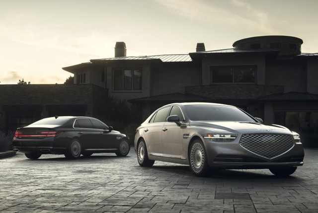 Genesis G90 photo 9