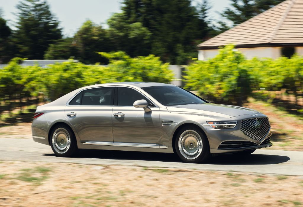 Genesis G90 photo 13
