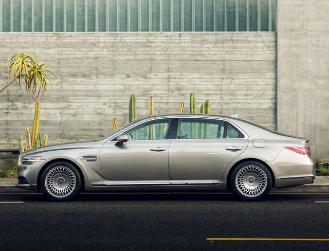 Genesis G90 photo 14