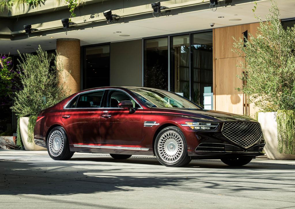 Genesis G90 photo 20