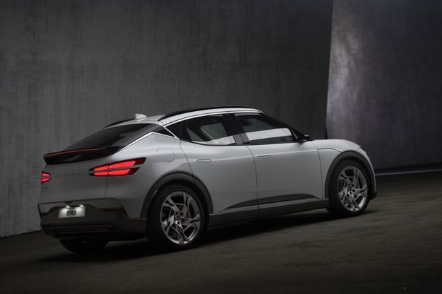 Genesis Gv60 photo 7