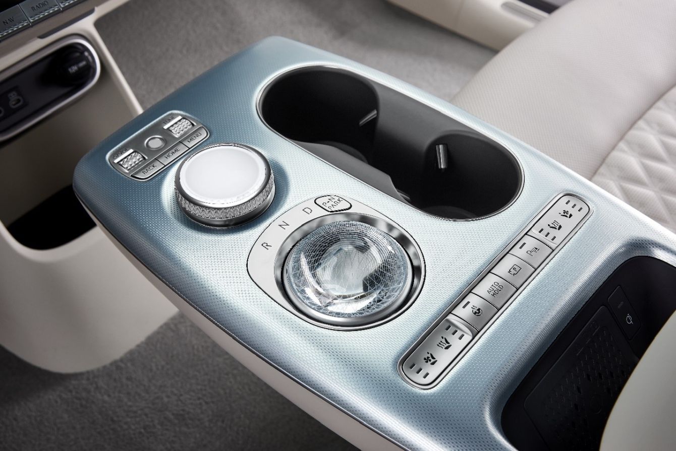 Genesis Gv60 photo 23