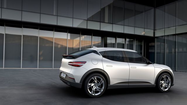 Genesis Gv60 photo 4