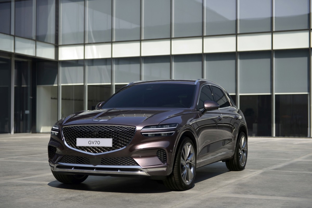 Genesis GENESIS GV70 77.4 kWh AWD (435 Hp)