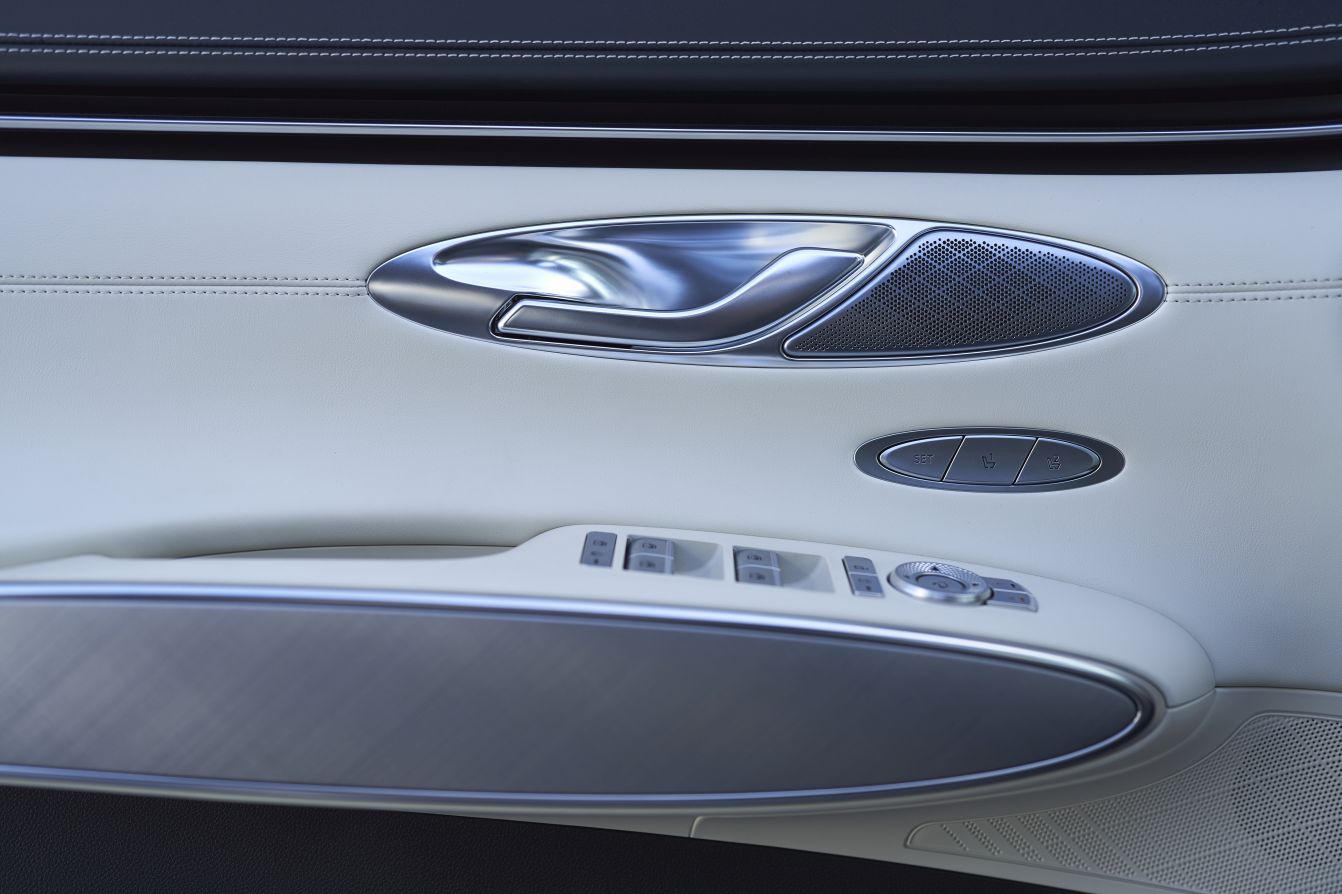 Genesis Gv70 photo 88