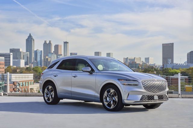 Genesis Gv70 photo 28