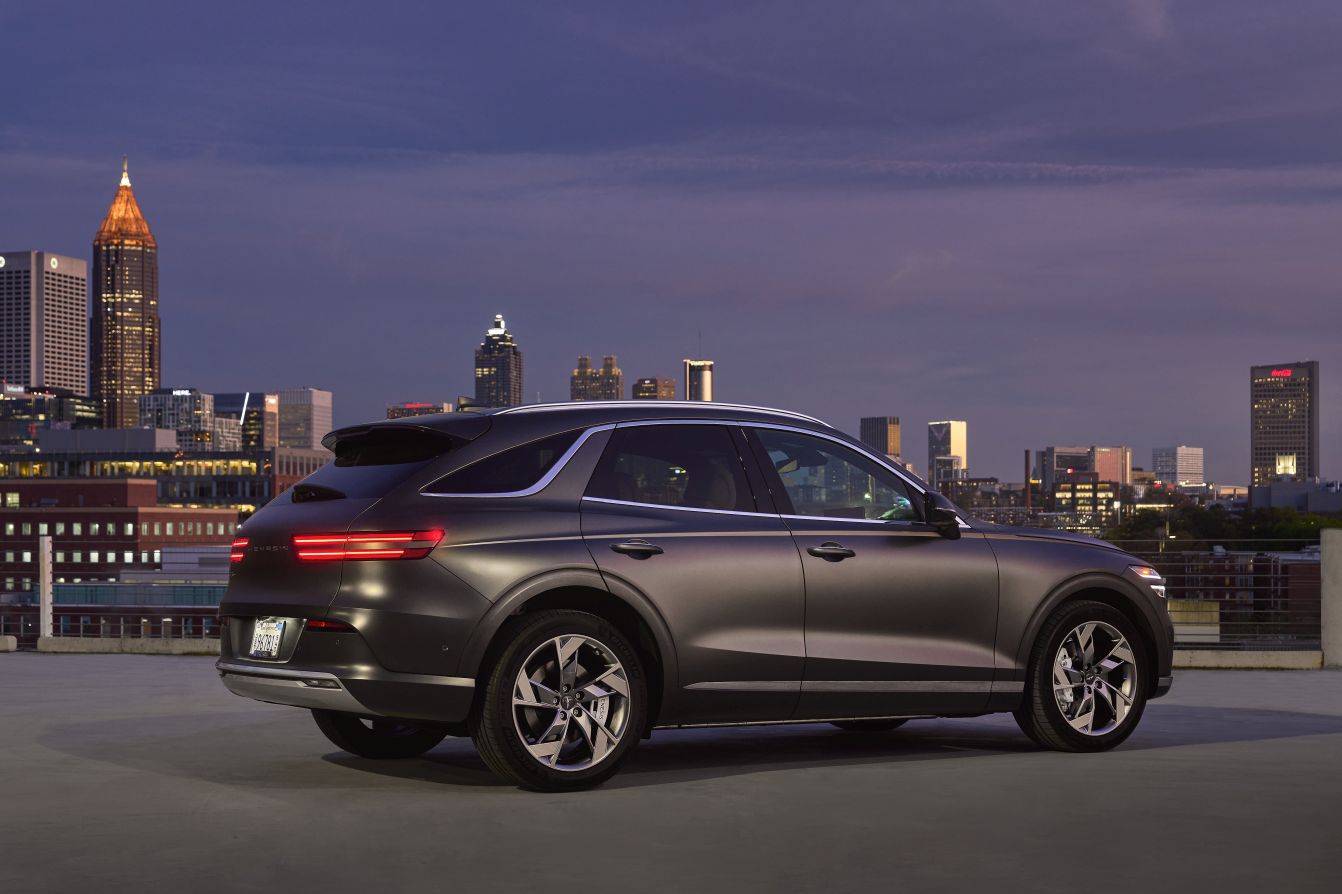 Genesis Gv70 photo 39