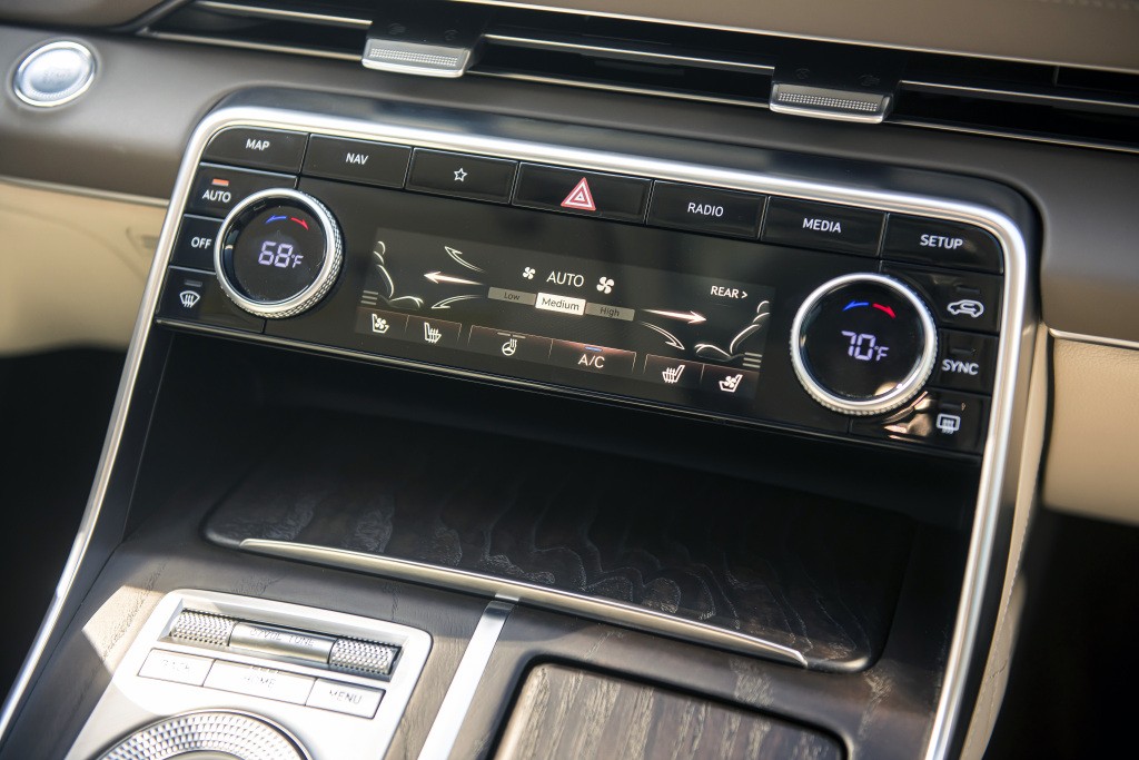 Genesis Gv80 photo 49