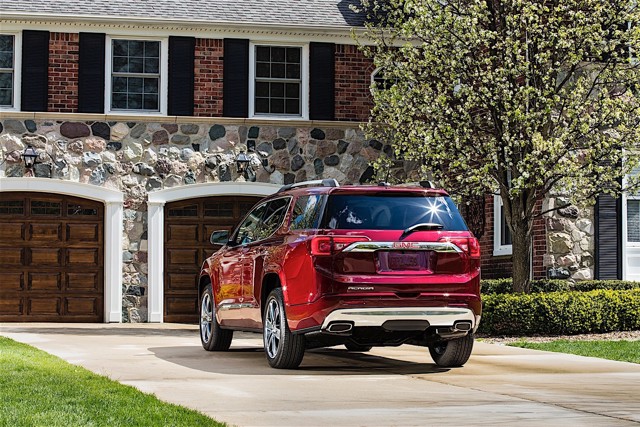 Gmc Acadia photo 3