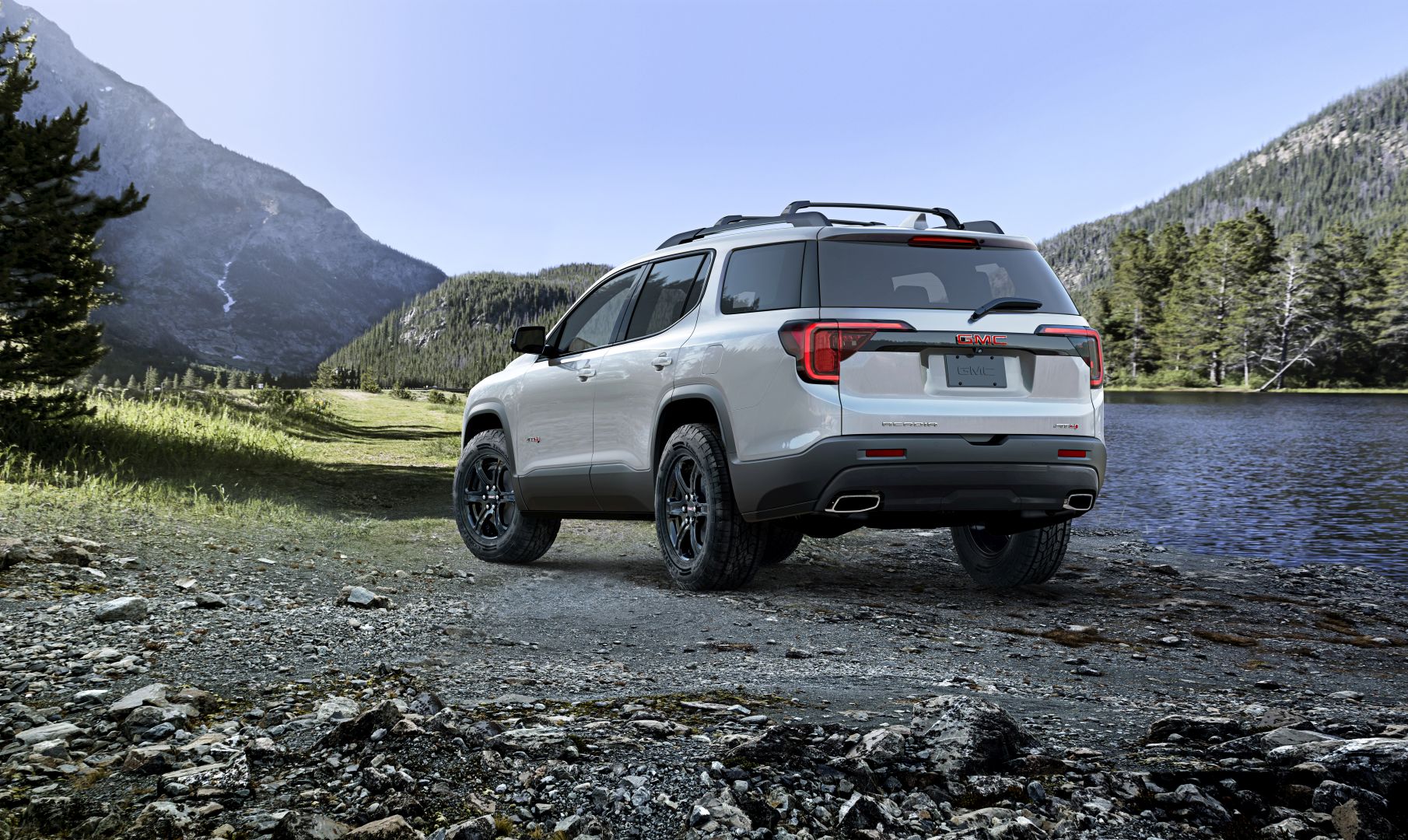 Gmc Acadia photo 2