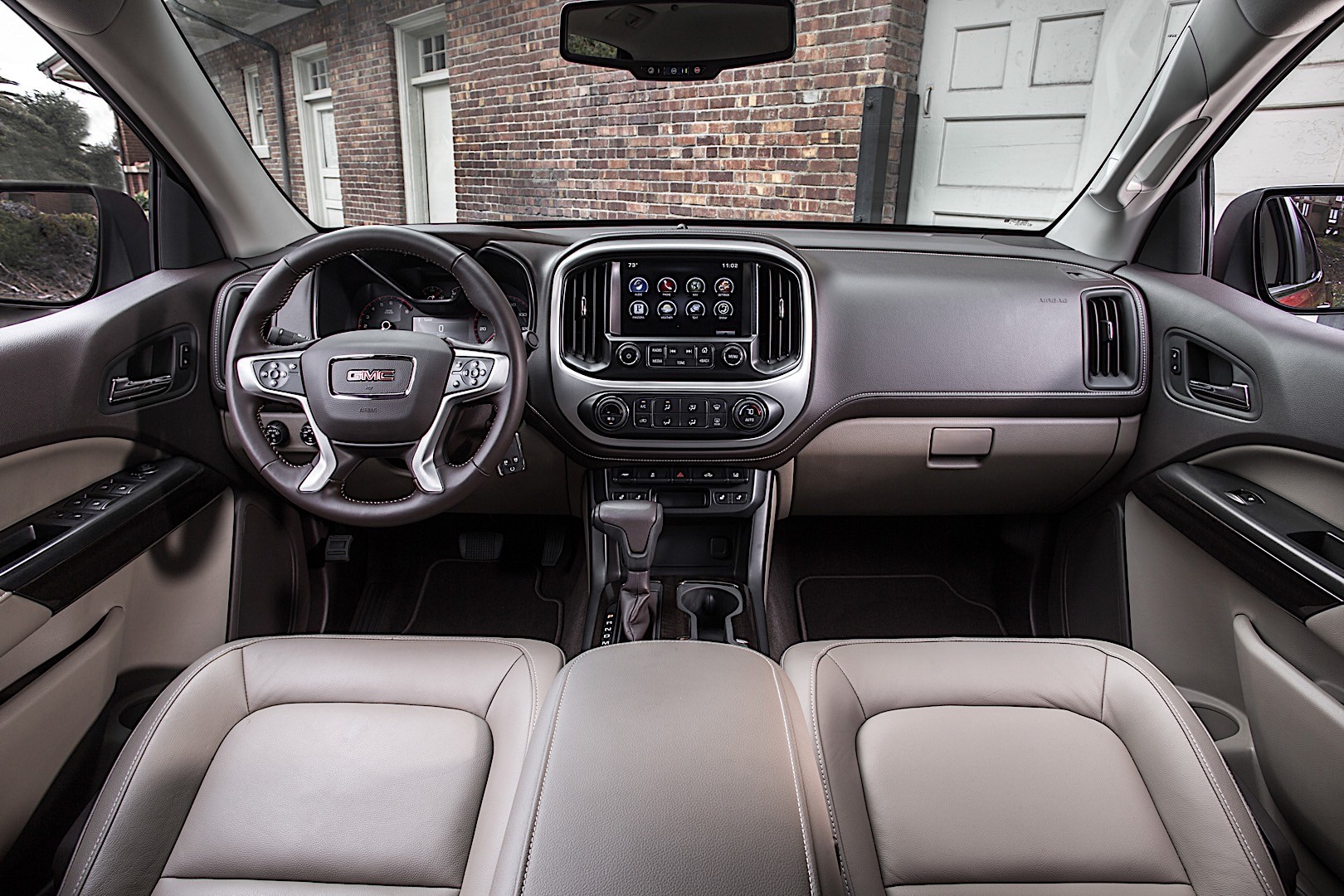 Gmc Canyon Crew Cab photo 49