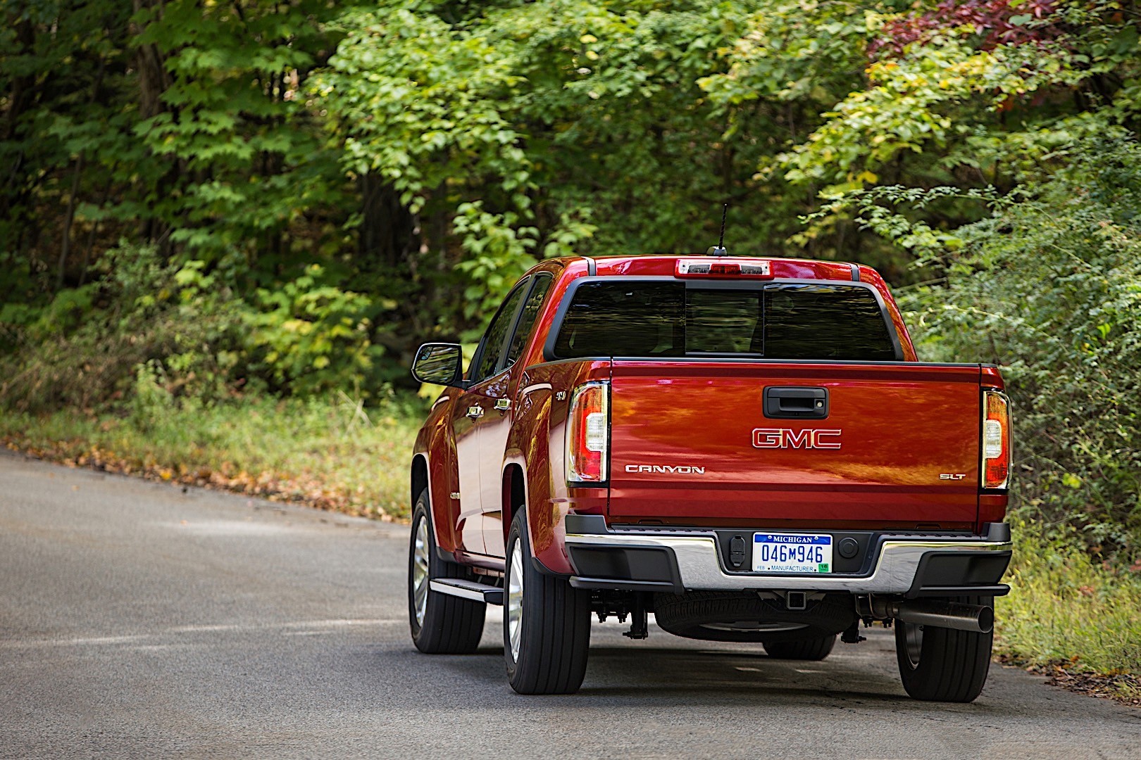 Gmc Canyon Crew Cab photo 10