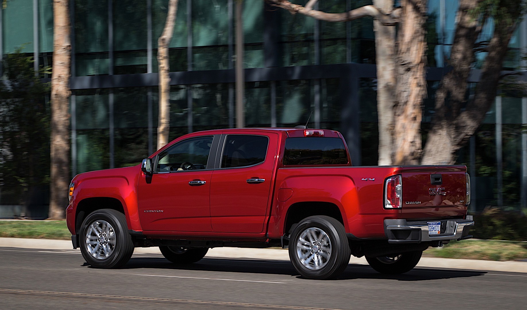 Gmc Canyon Crew Cab photo 16