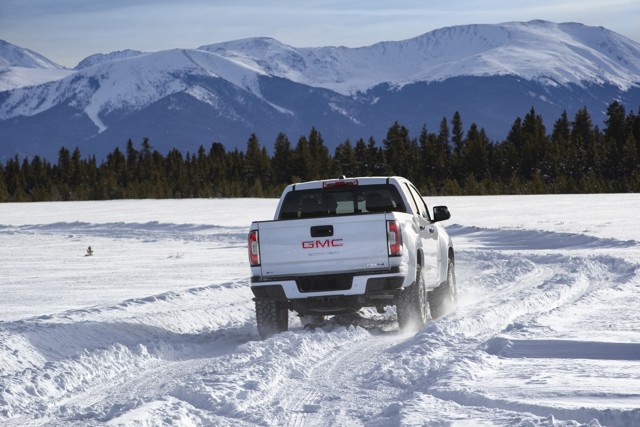 Gmc Canyon Crew Cab photo 34