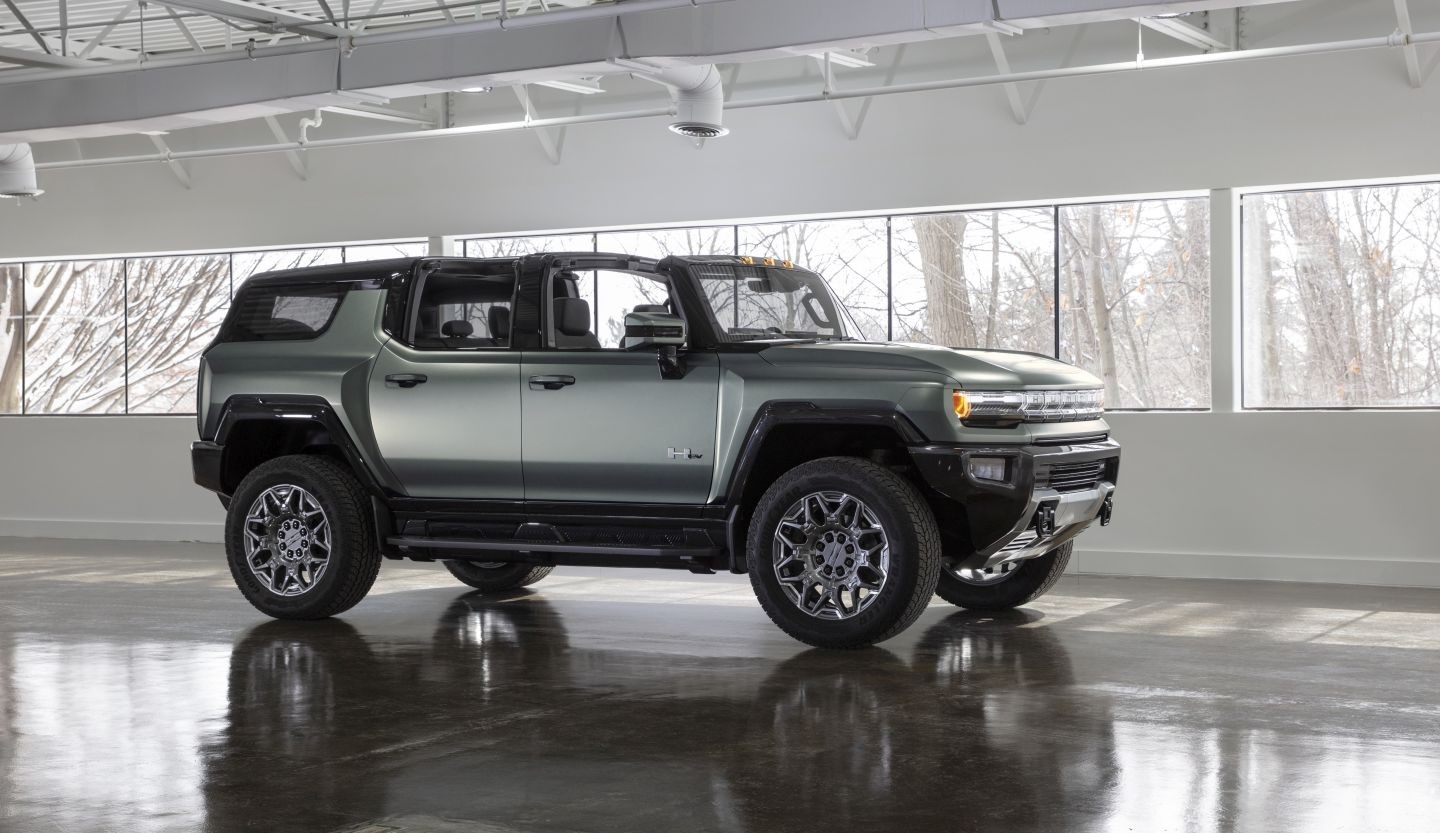 Gmc Hummer Ev Suv photo 15