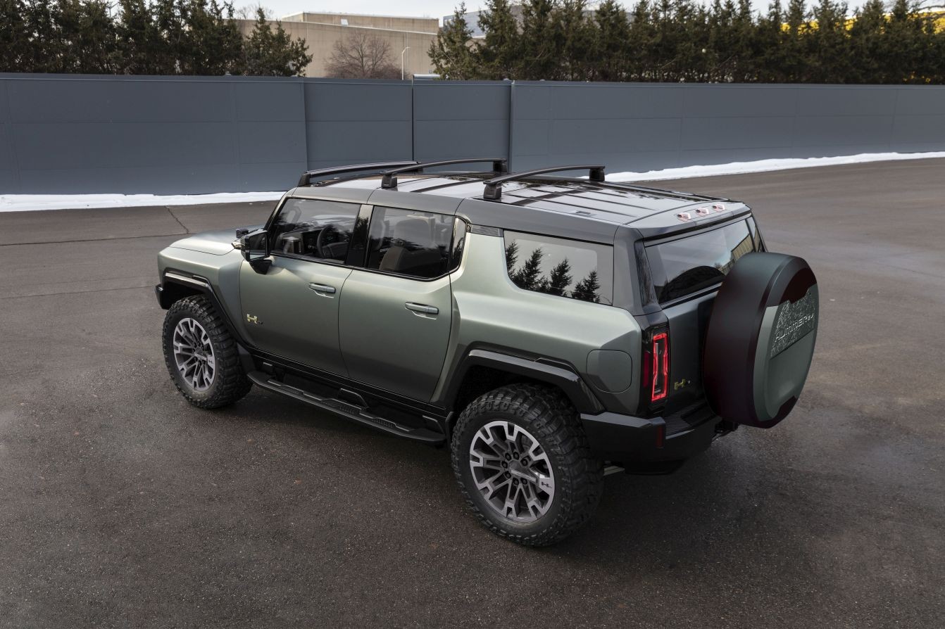 Gmc Hummer Ev Suv photo 22