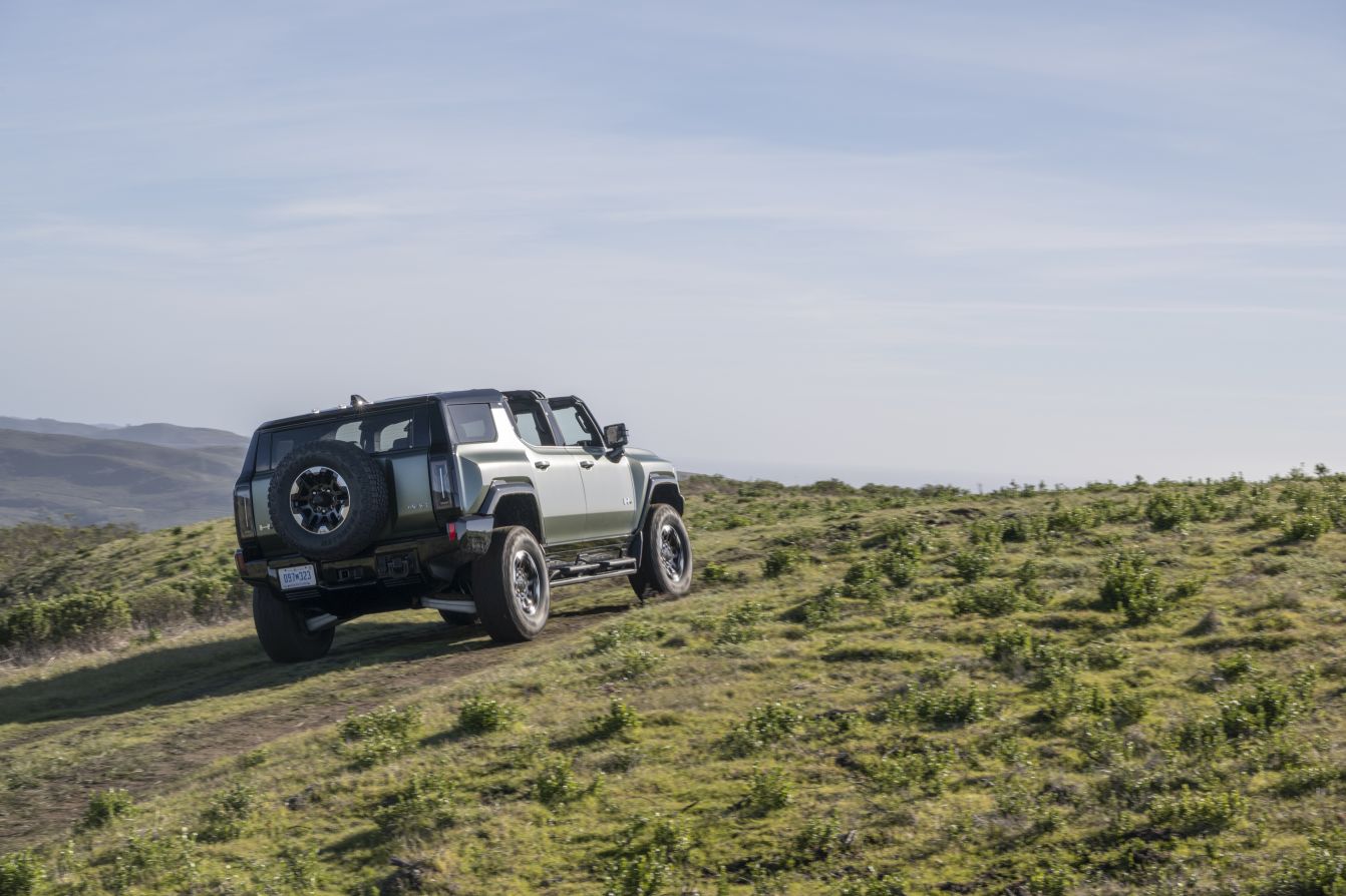 Gmc Hummer Ev Suv photo 49