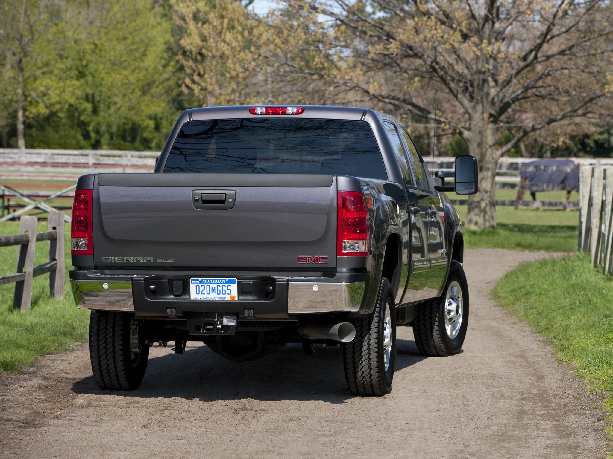 Gmc Sierra 2500Hd photo 13