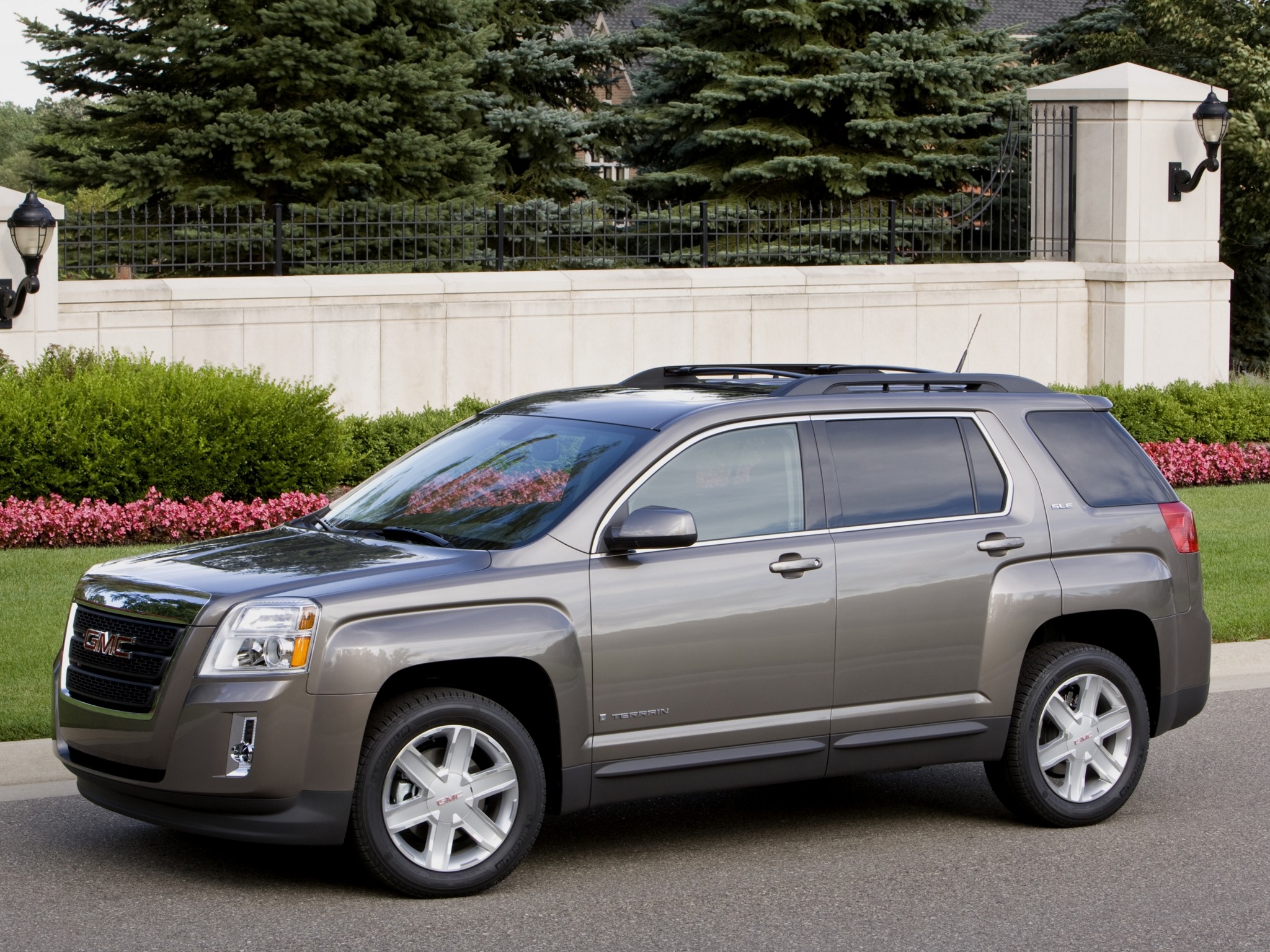 Gmc Terrain photo 13