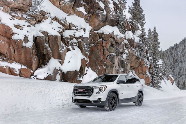 Gmc Terrain photo 2