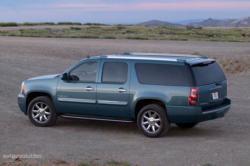 Gmc Yukon Xl photo 2