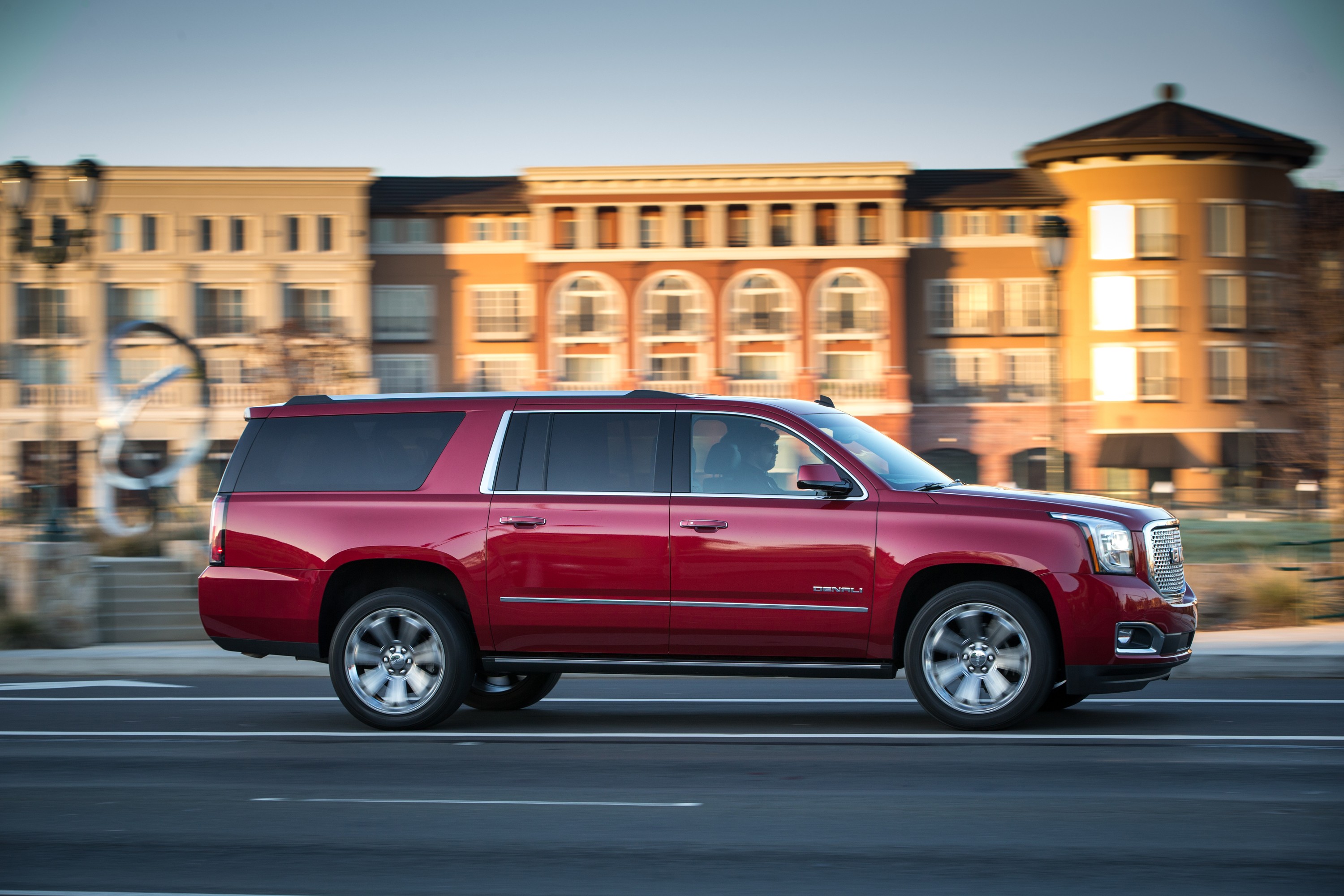 Gmc Yukon Xl photo 8