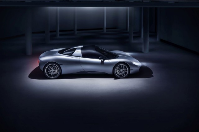 Gordon Murray Automotive T.33 photo 2