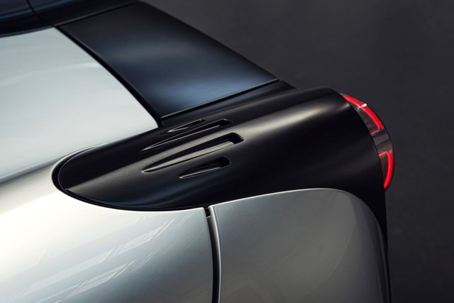 Gordon Murray Automotive T.50 photo 2