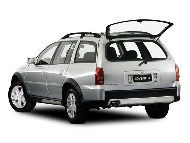 Holden Adventra photo 17