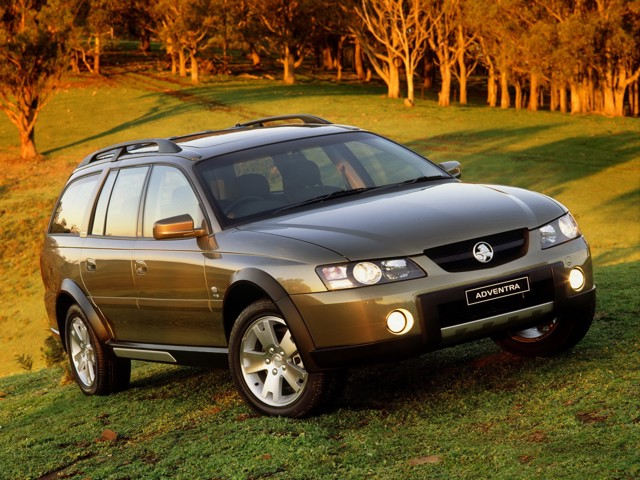 Holden Adventra photo 23