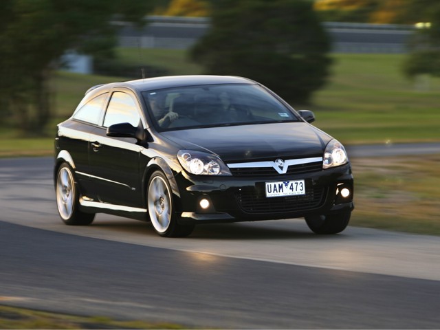 Holden Astra 3 Doors foto 14