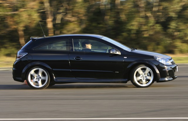 Holden Astra 3 Doors foto 18