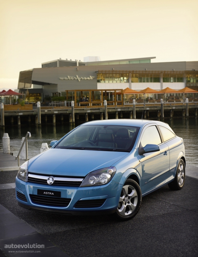 Holden Astra 3 Doors foto 1