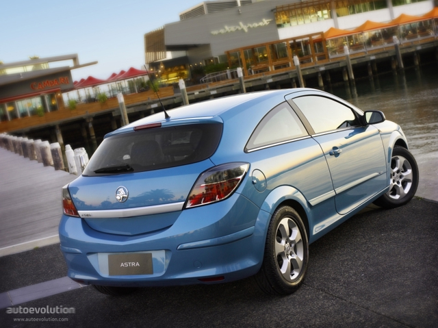 Holden Astra 3 Doors foto 3