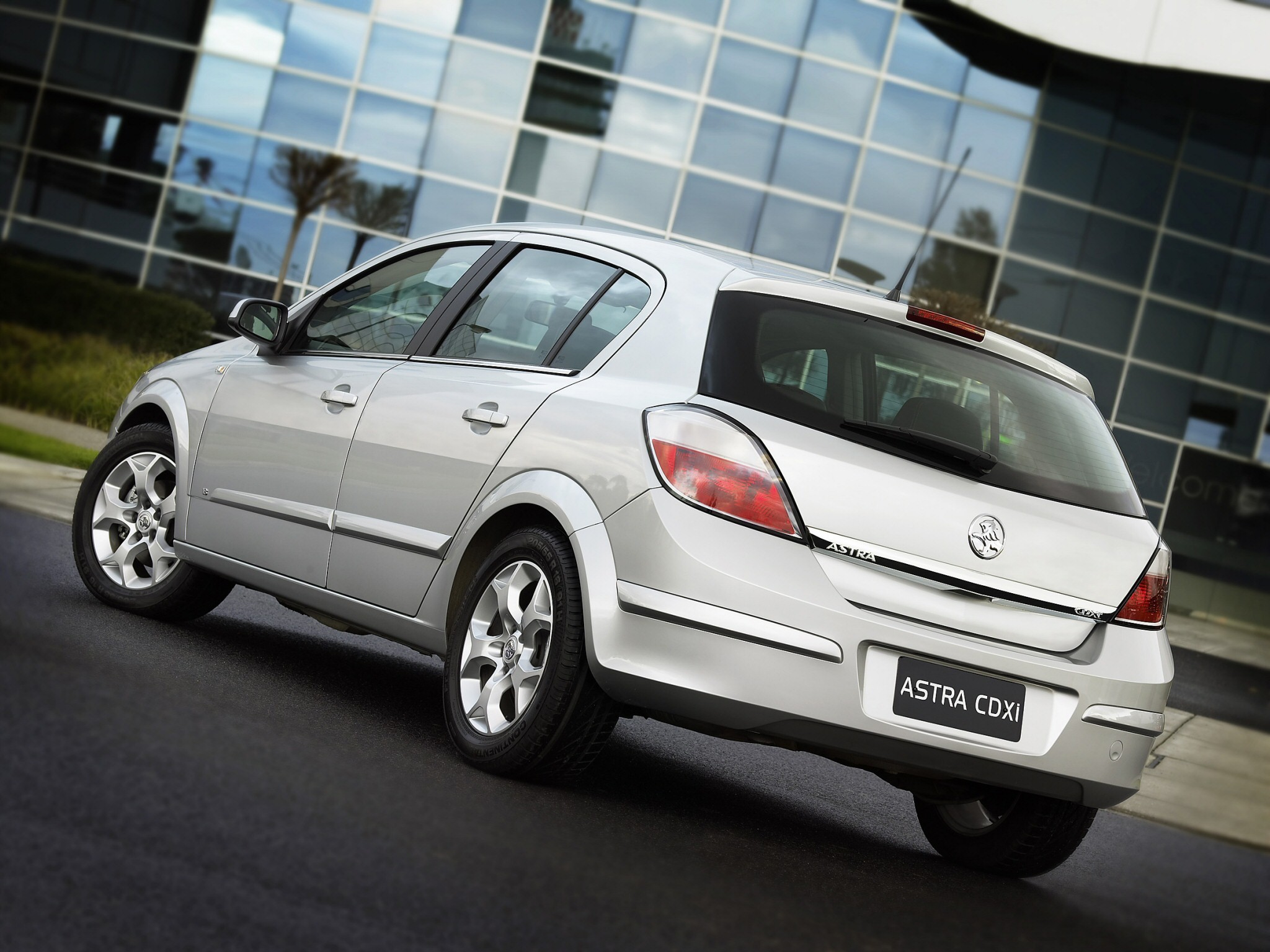 Holden Astra 5 Doors photo 13