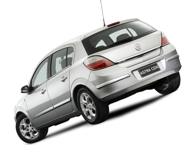 Holden Astra 5 Doors photo 17