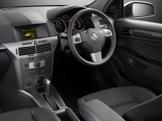 Holden Astra 5 Doors photo 27
