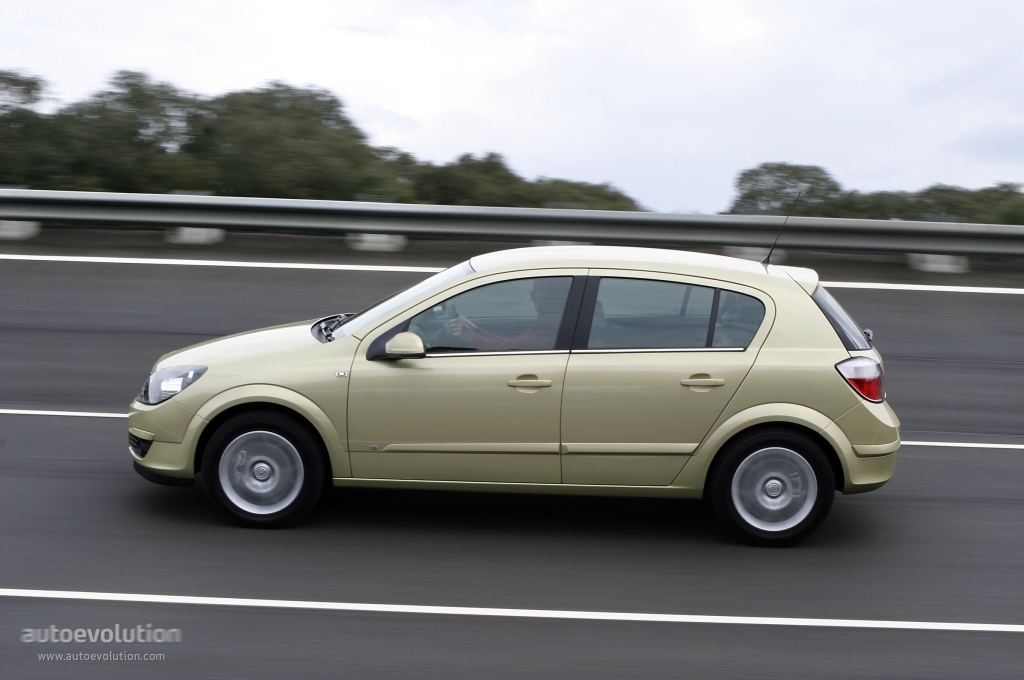 Holden Astra 5 Doors photo 4