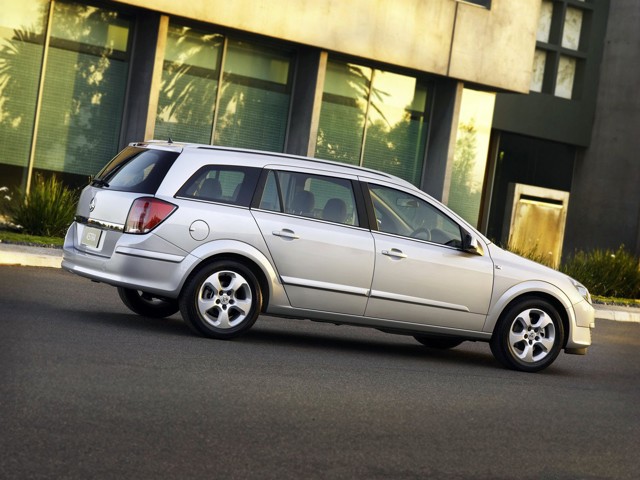 Holden Astra Caravan Foto 10