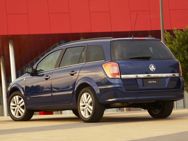 Holden Astra Caravan Foto 13