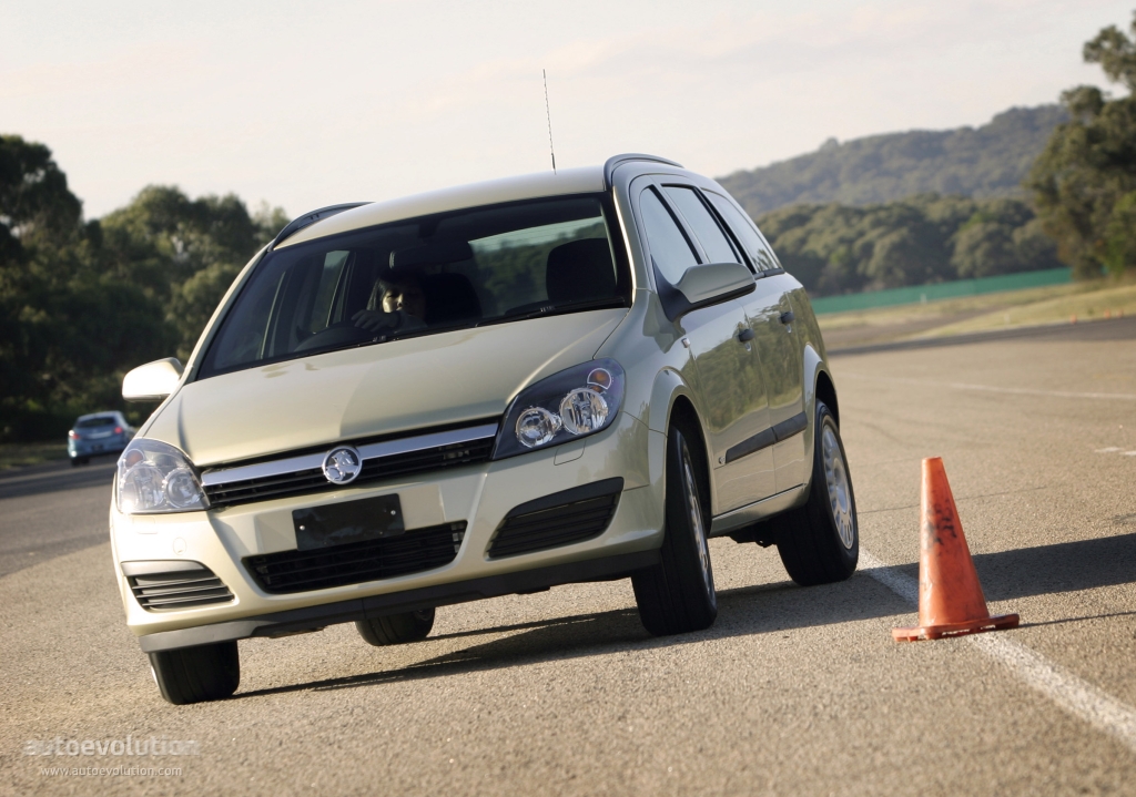 Holden Astra Caravan photo 2