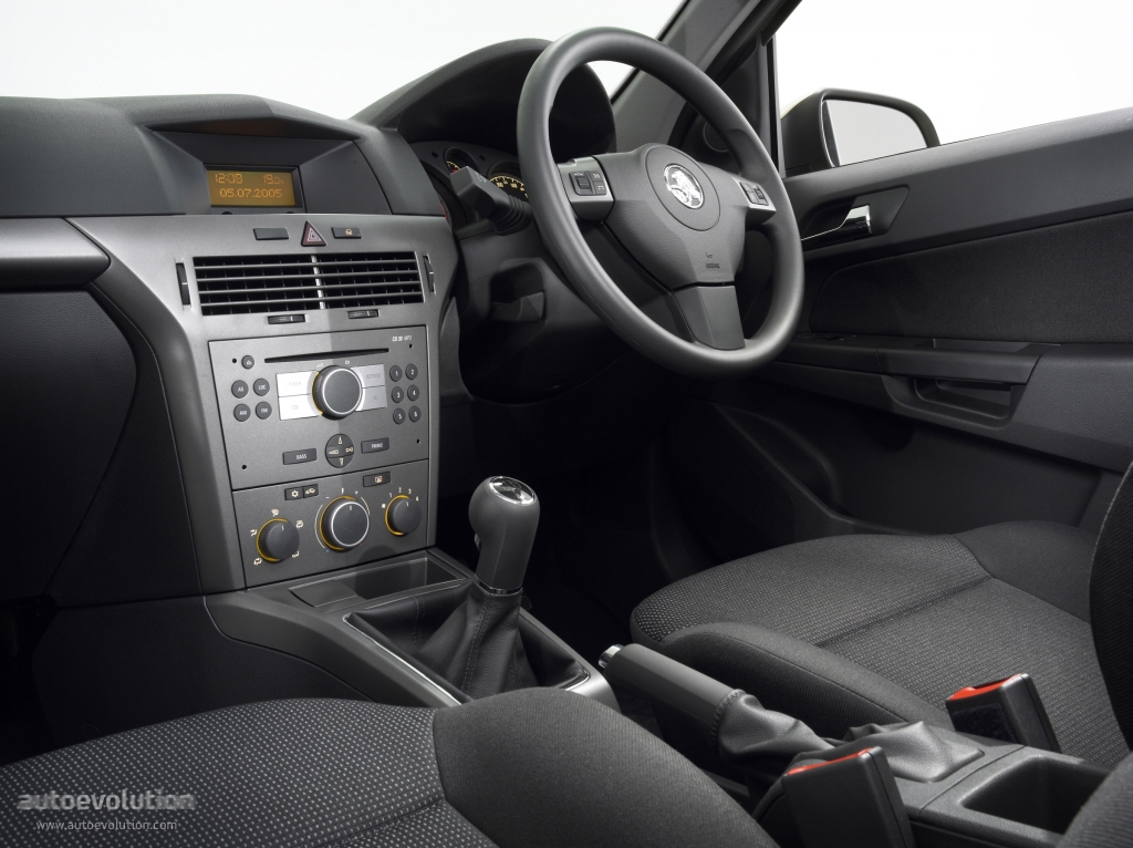 Holden Astra Caravan photo 23