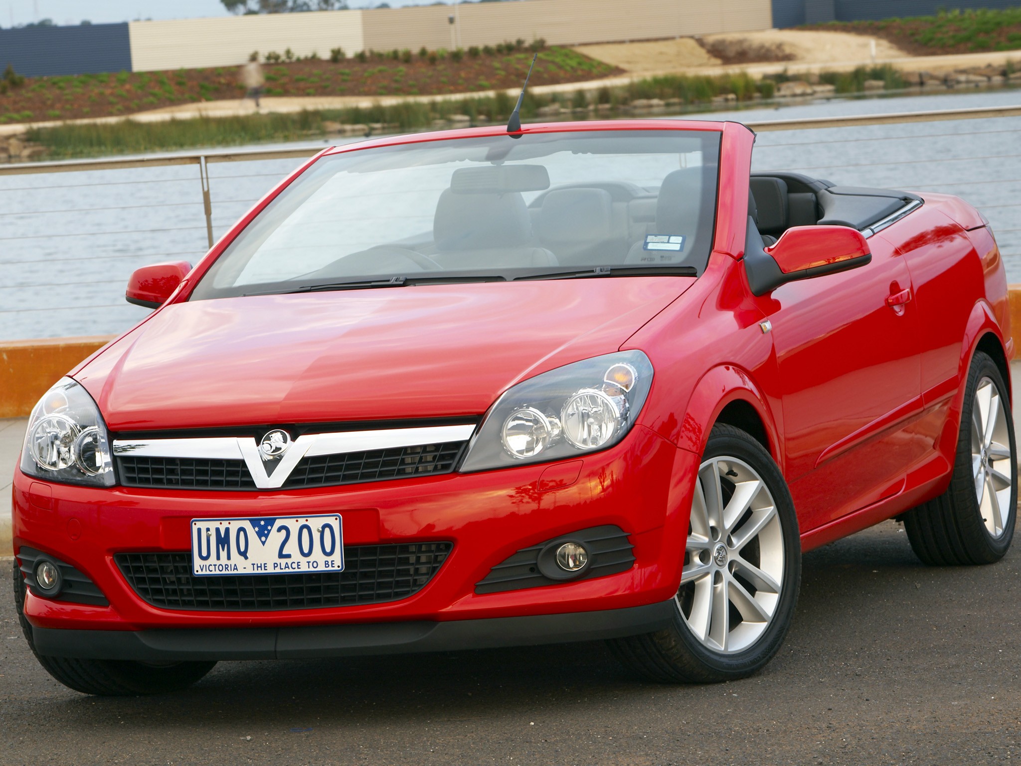 Holden Astra Twintop photo 12