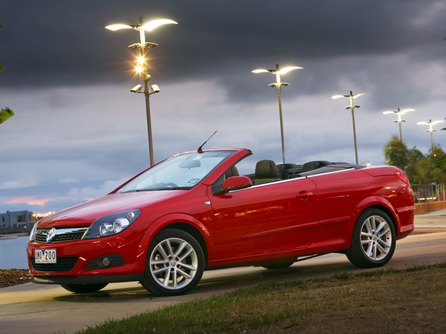 Holden Astra Twintop Foto 13