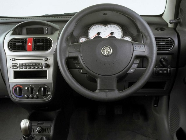 Holden Barina 3 Doors photo 14