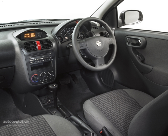 Holden Barina 5 Doors Foto 6