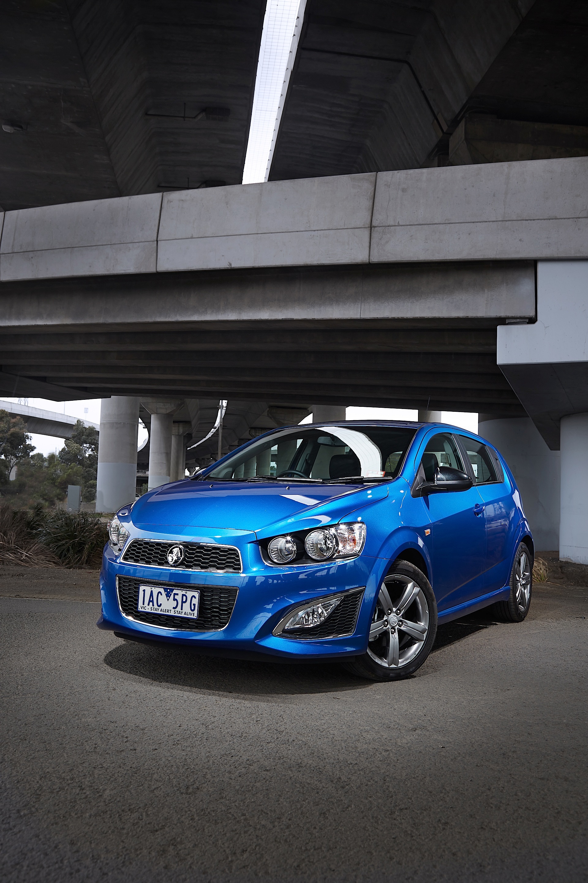Holden Barina Rs photo 11