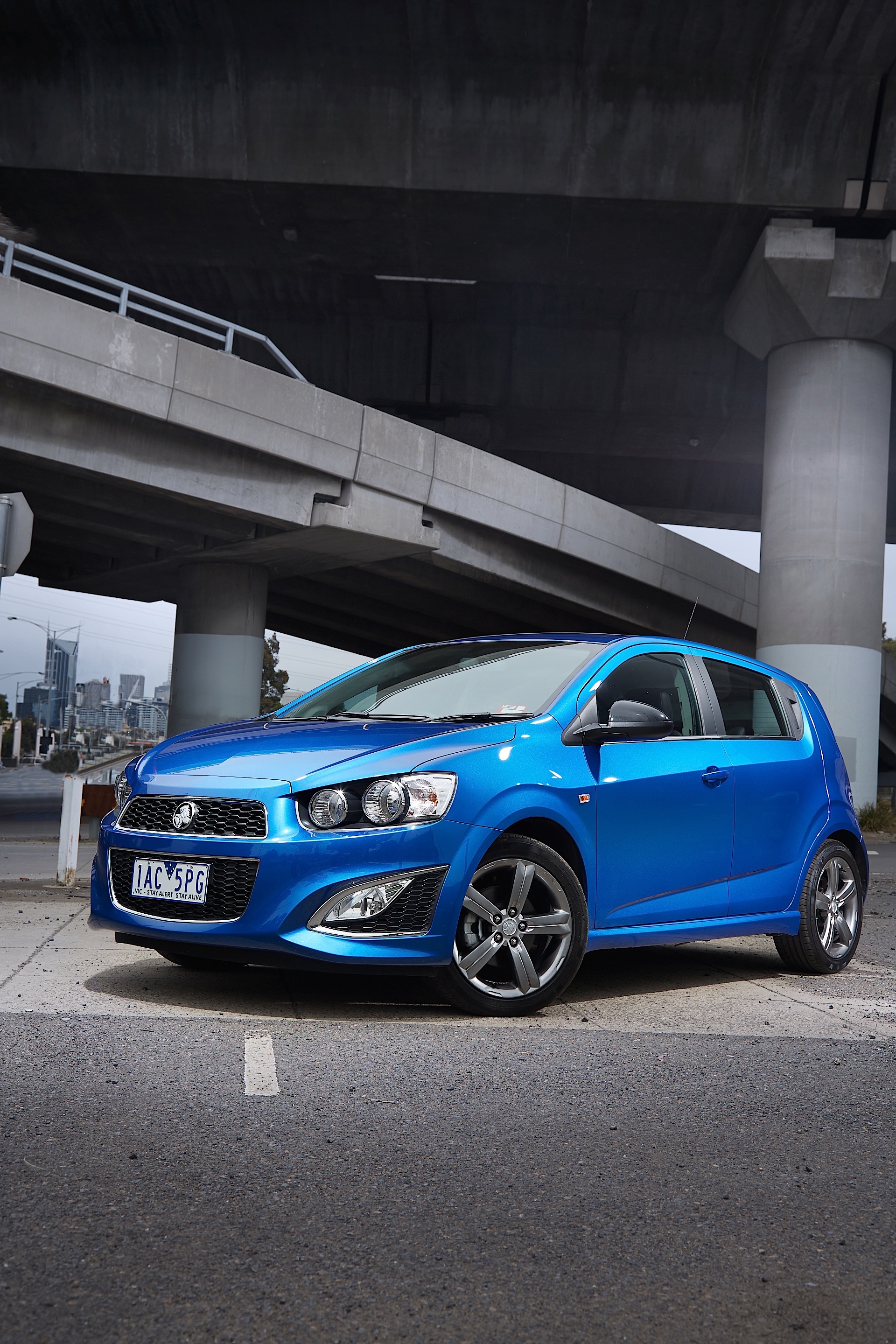 Holden Barina Rs photo 14