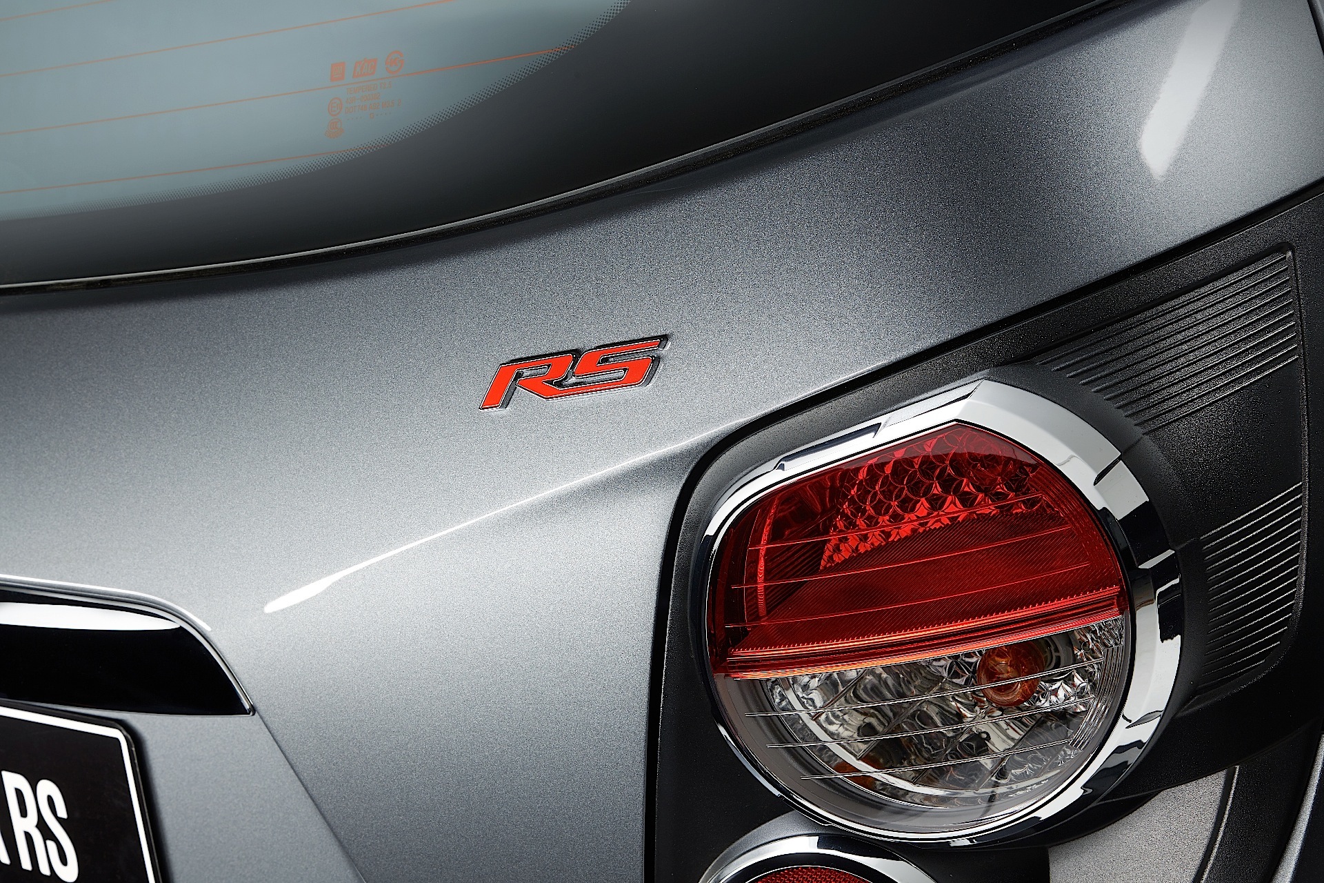 Holden Barina Rs photo 8